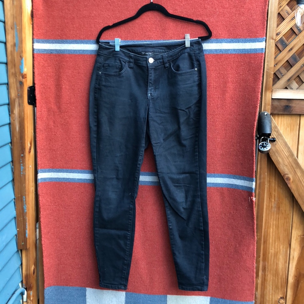 Everyday Skinny Jeans